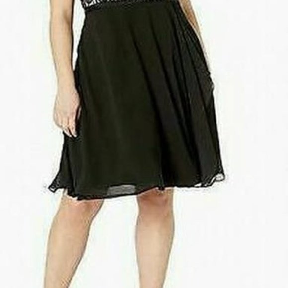CITY Chic Womens Plus Lace Overlay Sleeveless Party Dress ,Various Sizes - Picture 3 of 5